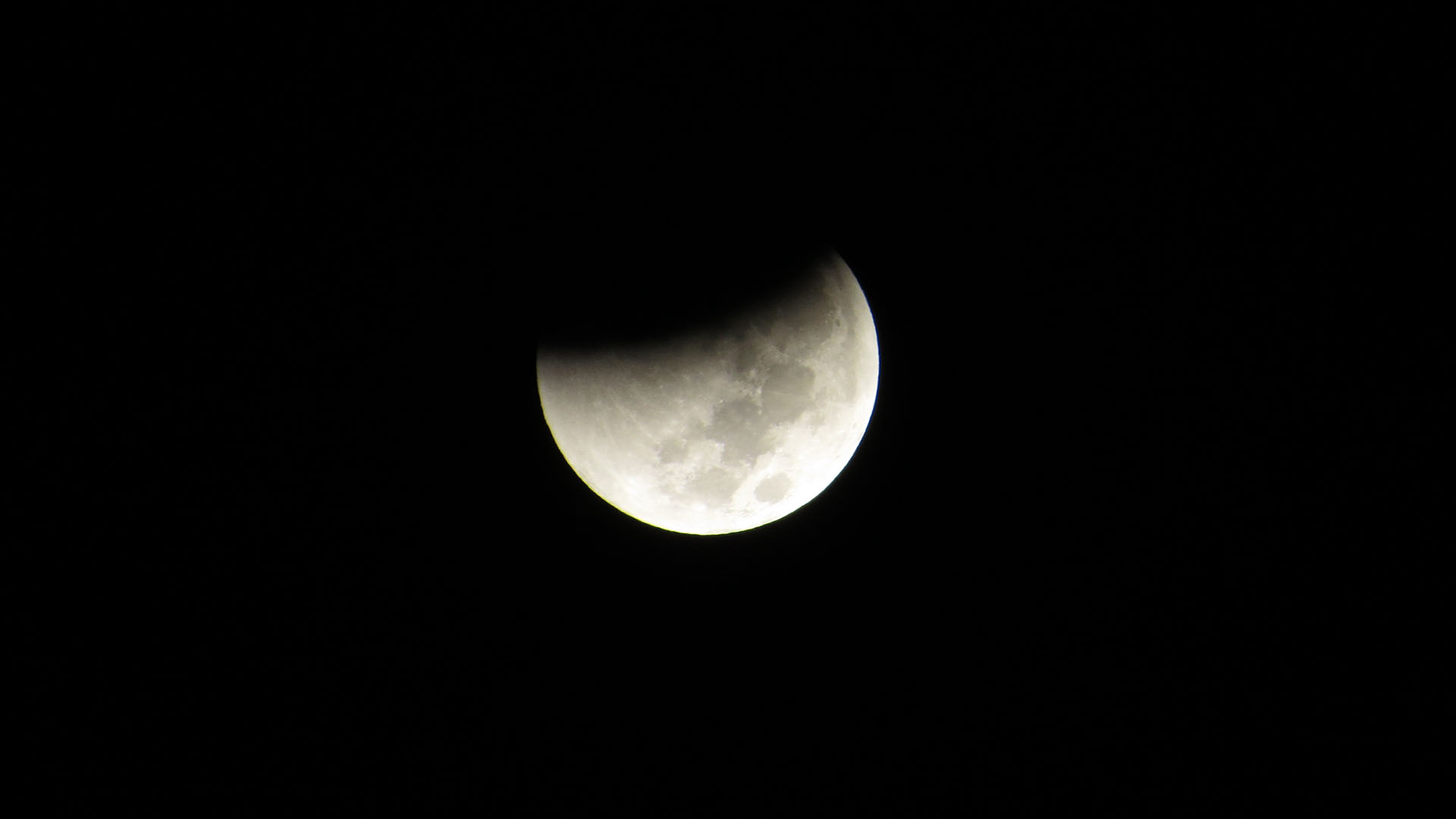 Partial lunar eclipse on Tuesday night, September 17, 2024