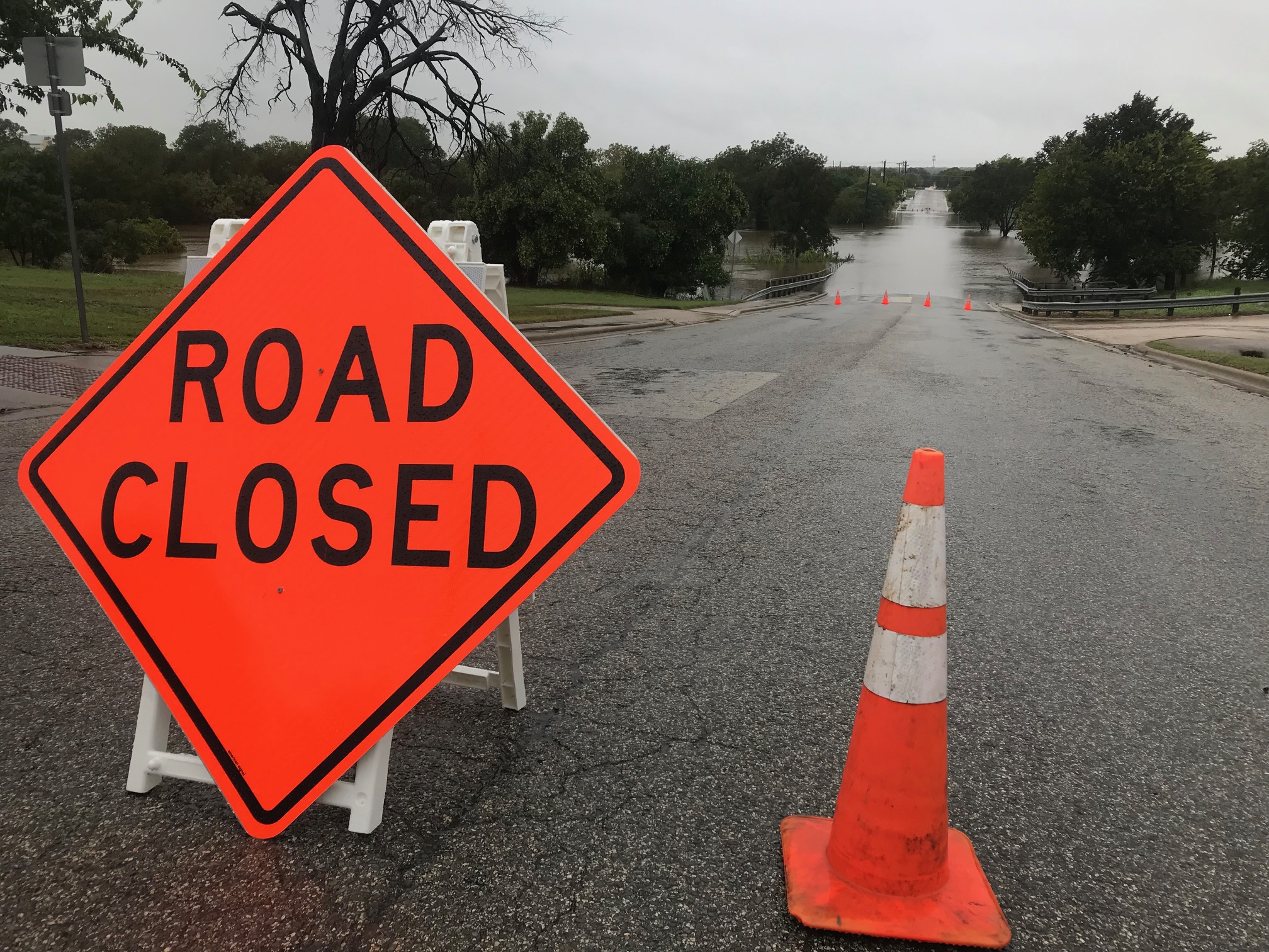 A photograph of 2nd St. and Ave. J blocked off (Credit Spectrum News reporter Stacy Rickard)