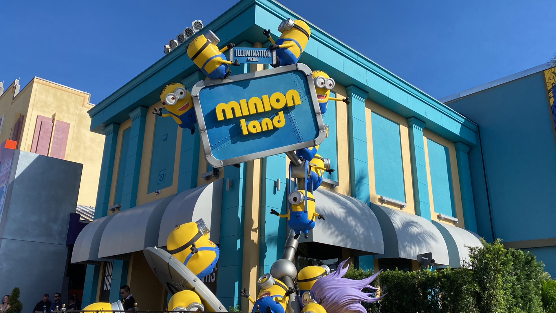 Minion Land opens at Universal Studios Florida